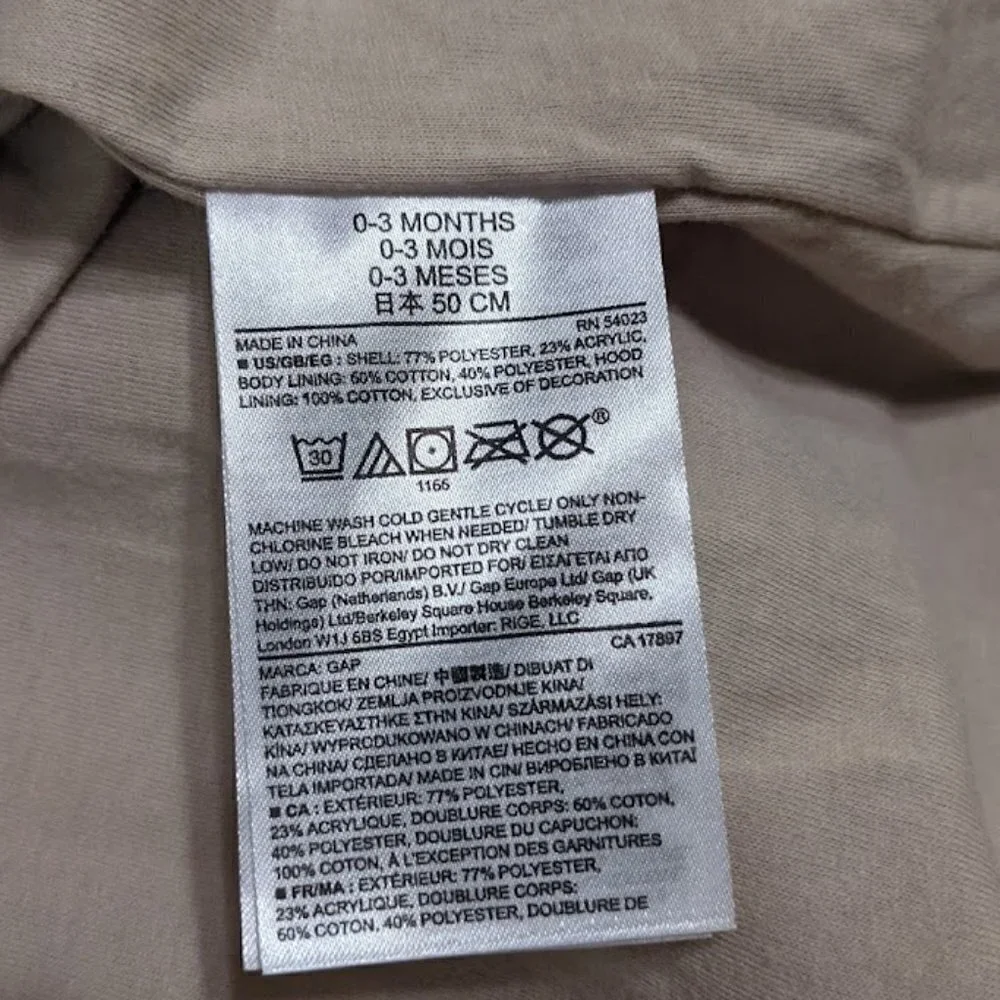 Gap Sherpa Snowsuit in Ivory Infant Size 0-3 Months